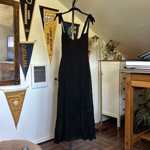 Reformation black midi dress size 2
